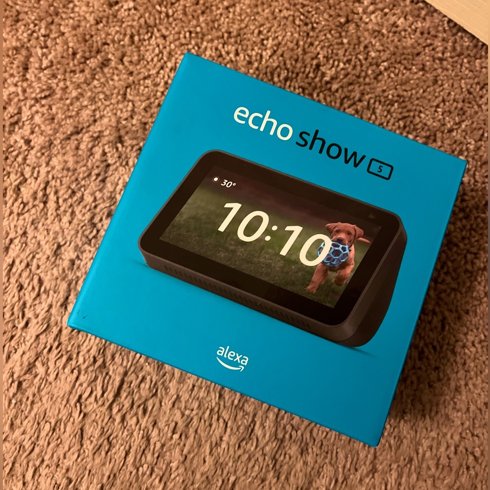 Amazon Echo Show 5 (2nd generation) New Unopened NWOT, Alexa personal assistant